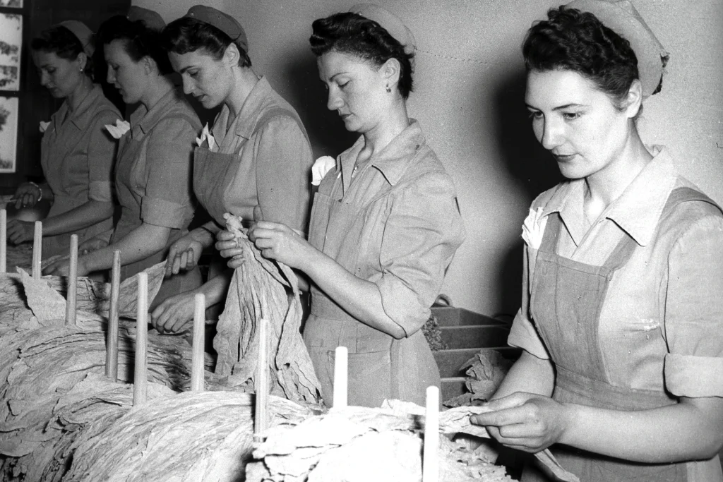 Mostra fotografica “Le Donne Ritrovate. Una Storia al femminile nell’Agenzia delle Dogane e dei Monopoli”